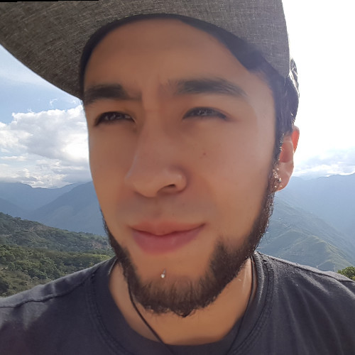 Ese soy yo, especialista en seguridad informática y Linux